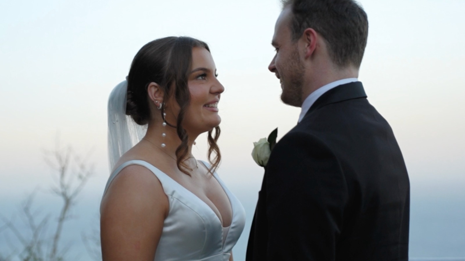 beautiful couple getting married at a Sydney Wedding